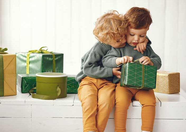 نمایش تصویر هدیه به کودکان یک تا سه سال - گل بچین