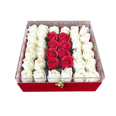نمایش تصویر جعبه گل مصنوعی مدل 01 کادو ولنتاین گل بچین